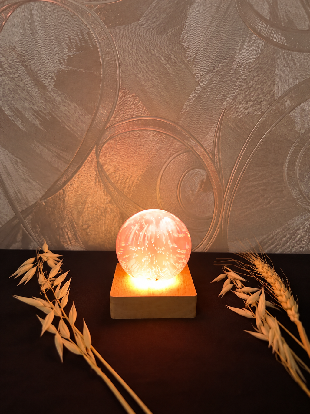 Lampe LED pétale de fleurs rose
